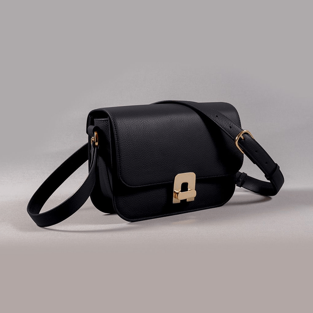 Crossbody Bag | Black Leather - Mr. Trevis