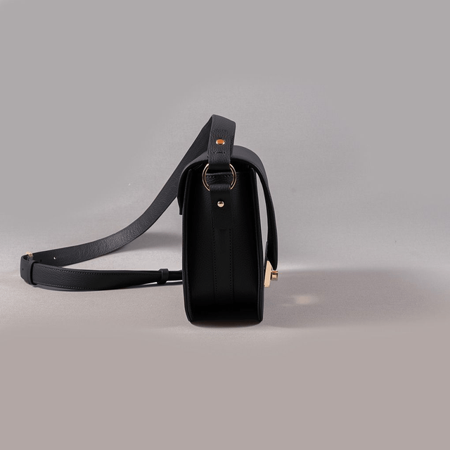 Crossbody Bag | Black Leather - Mr. Trevis